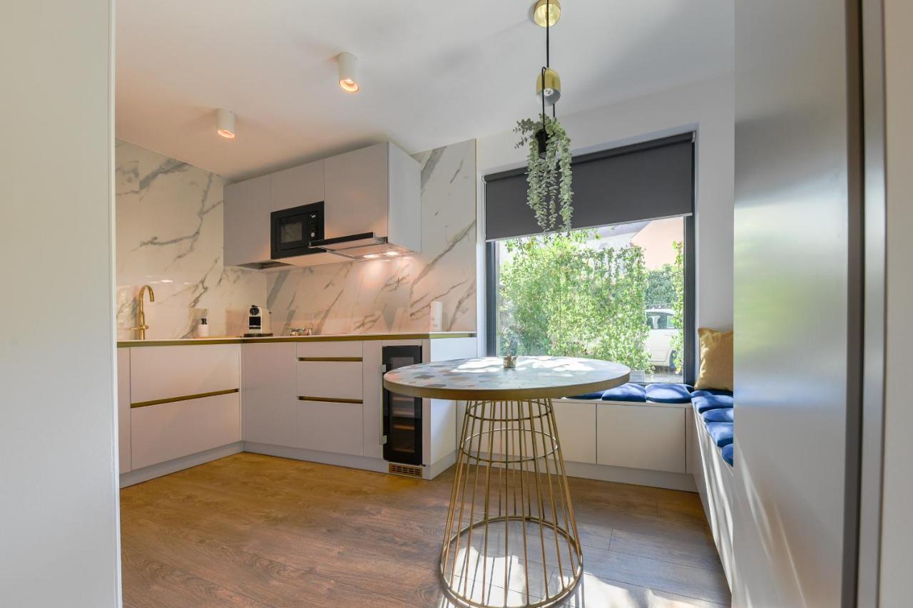 קלוז'-נאפוקה Designer Apartment In The City Center מראה חיצוני תמונה